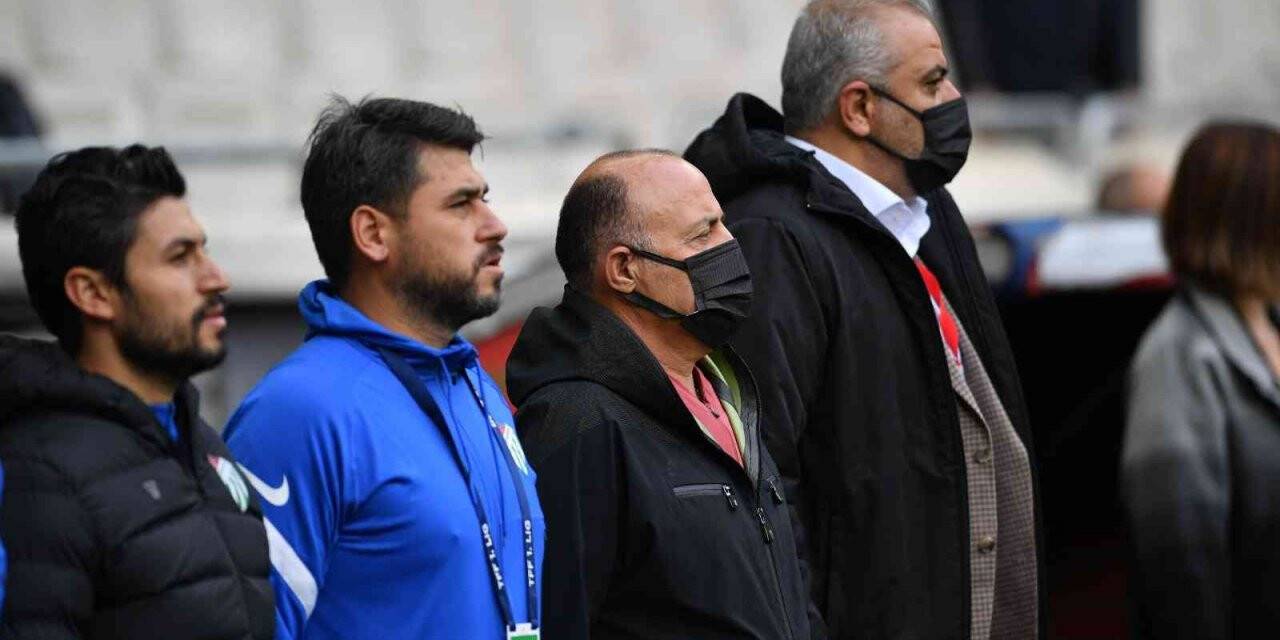 Bursaspor Genel Menajeri Uygar Külhaşoğlu istifa etti