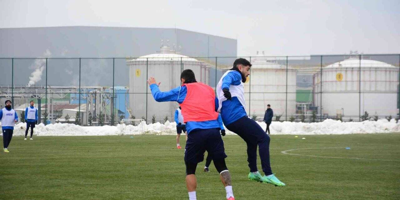 Tuzlaspor 5 ay boyunca Kocaeli’de maçlara hazırlanacak