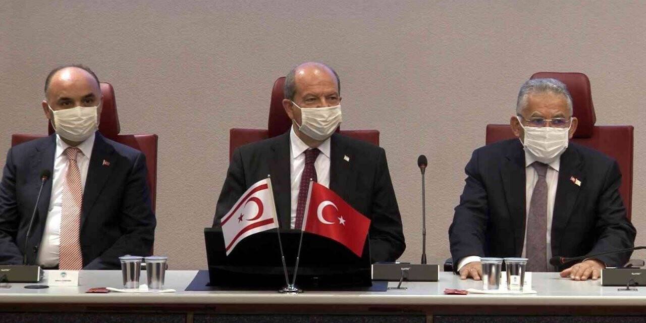 KKTC Cumhurbaşkanı Tatar, Kayseri’de Kıbrıs gazileri ile buluştu