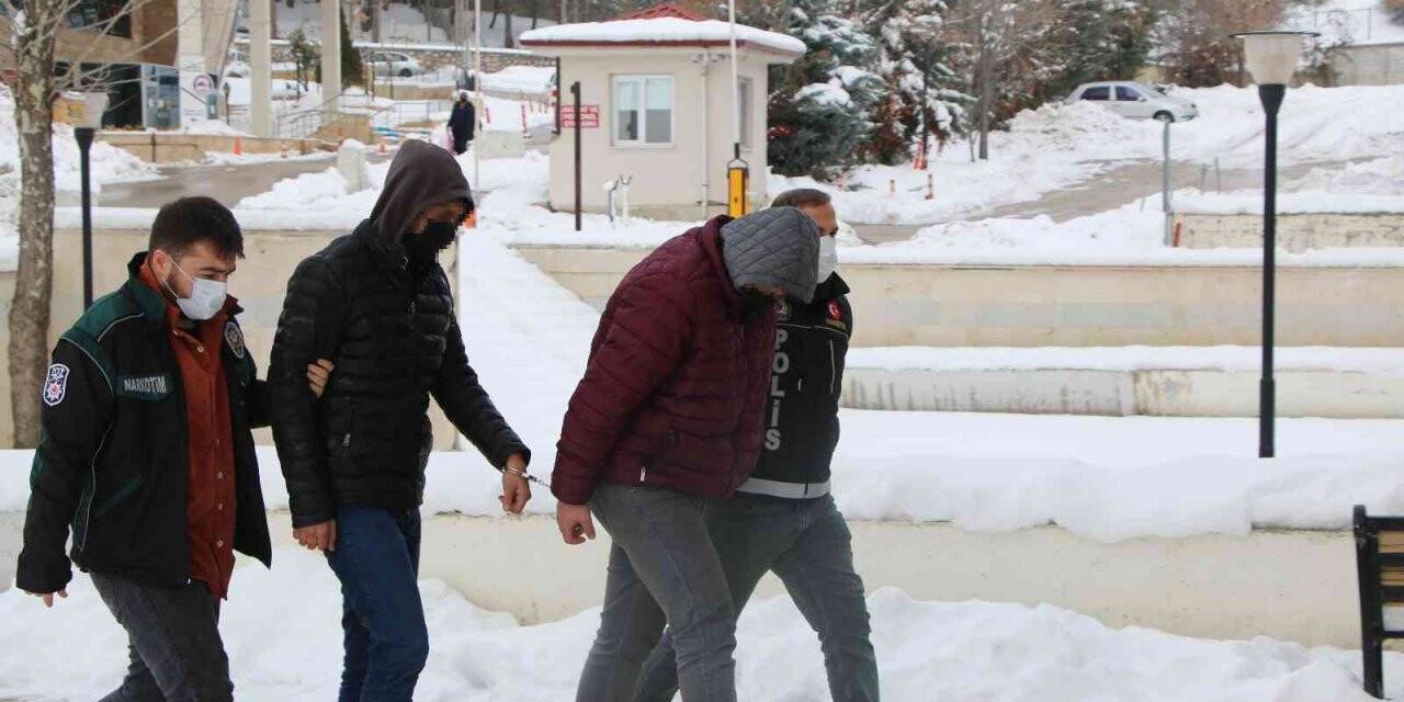 Elazığ’da uyuşturucuyla mücadele: 2 tutuklama