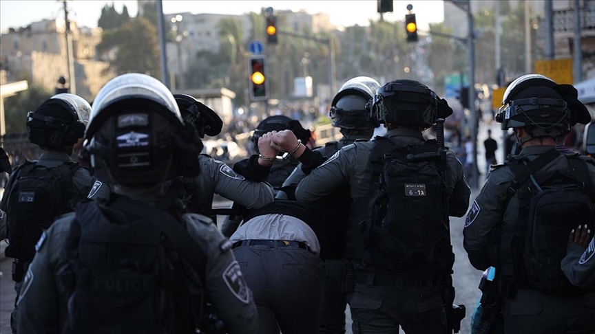 İsrail polisi Kudüs’te 6’sı çocuk 12 Filistinliyi gözaltına aldı