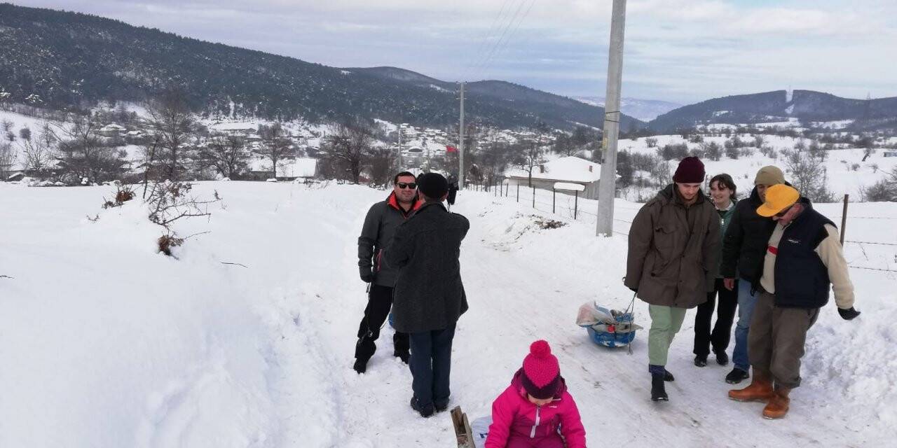 Kızak şenliği renkli görüntülere sahne oldu