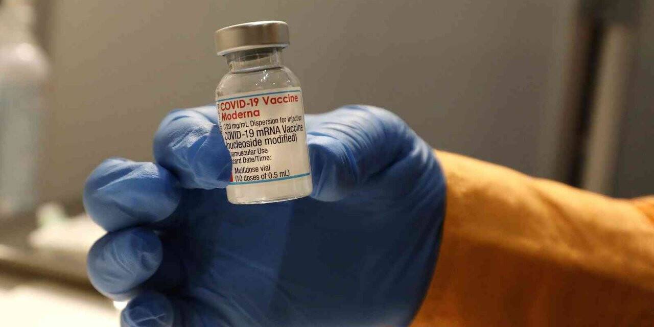 FDA’dan Moderna’nın Covid-19 aşısına tam onay