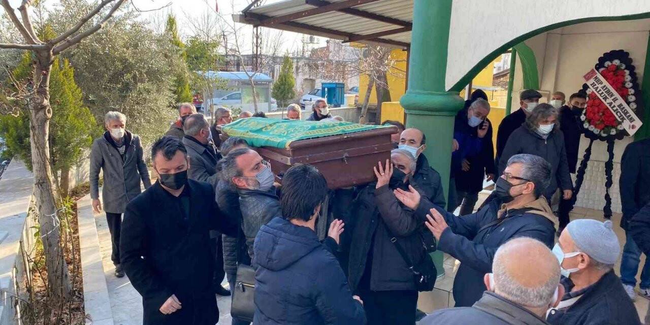 Prof. Dr. Konukçu son yolculuğuna uğurlandı