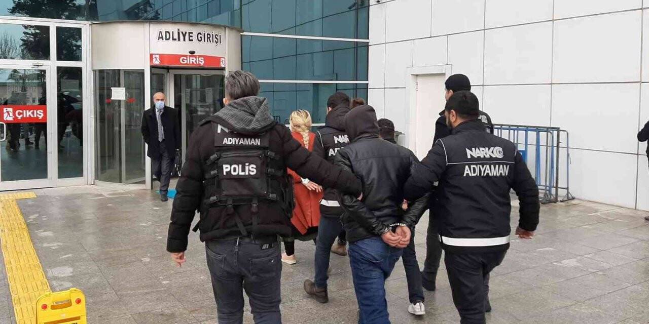 Uyuşturucu operasyonunda yakalanan 2 şahıs tutuklandı