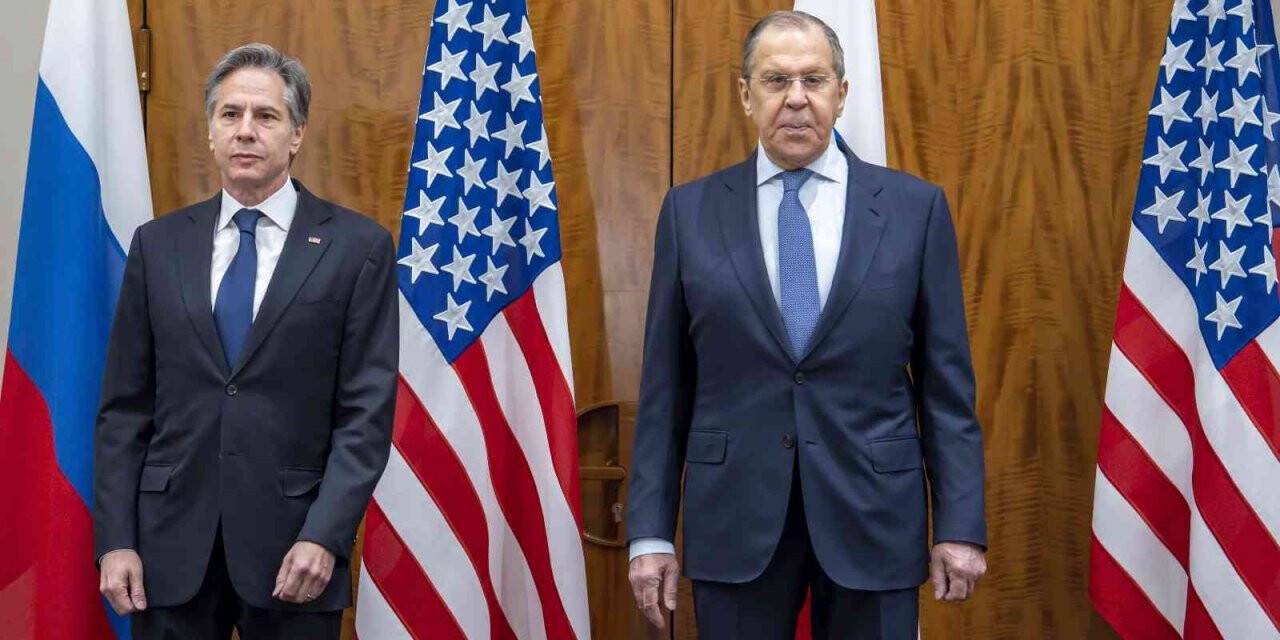 Blinken, Rusya’nın Ukrayna sınırlarından askerlerini çekmesini istedi