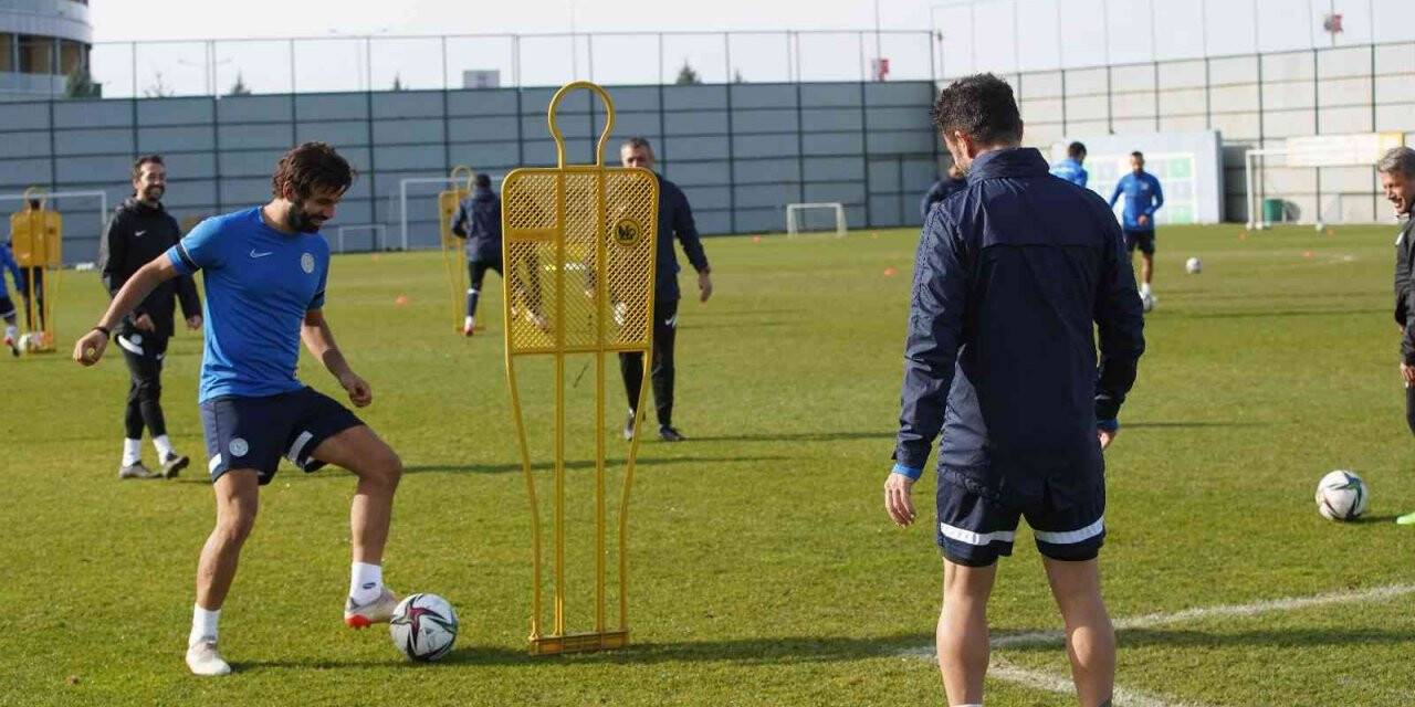 Çaykur Rizespor, Adana Demirspor maçı hazırlıklarını sürdürüyor