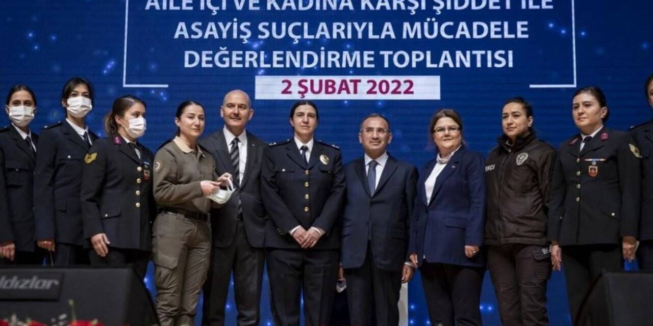 Üç bakanlıktan kadına yönelik şiddetle mücadele için ortak toplantı