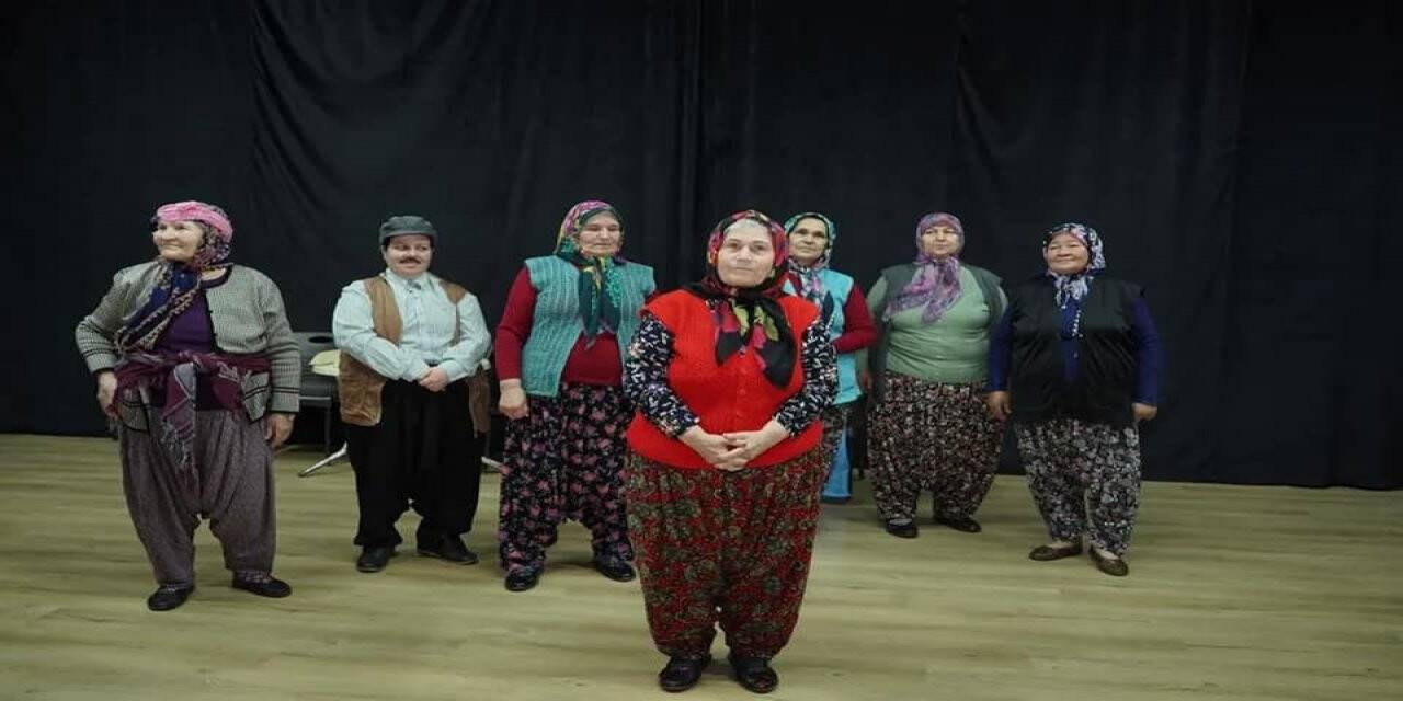 Ayvalık’ta "Ana, Gökyüzü Delinmiş"