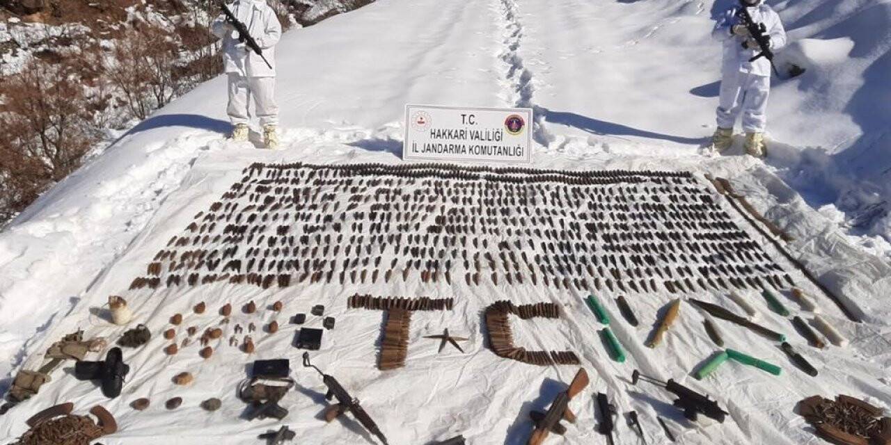 Hakkari’de çok sayıda mühimmat ele geçirildi