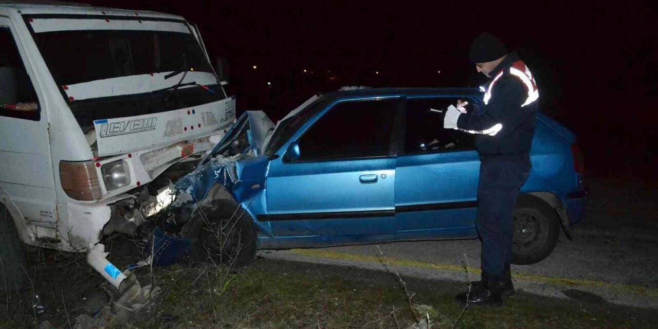 Tekirdağ’da feci kaza: Baba oğul ağır yaralandı