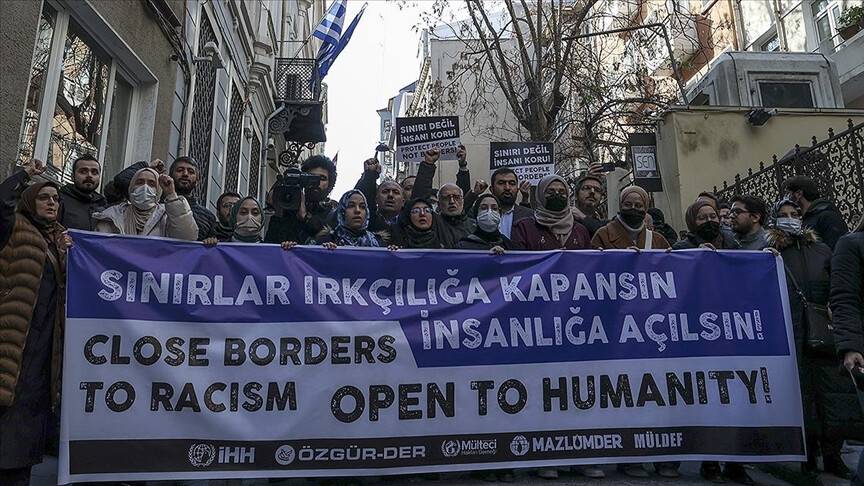 Yunanistan'ın düzensiz göçmenlere yönelik tutumu İstanbul'da protesto edildi