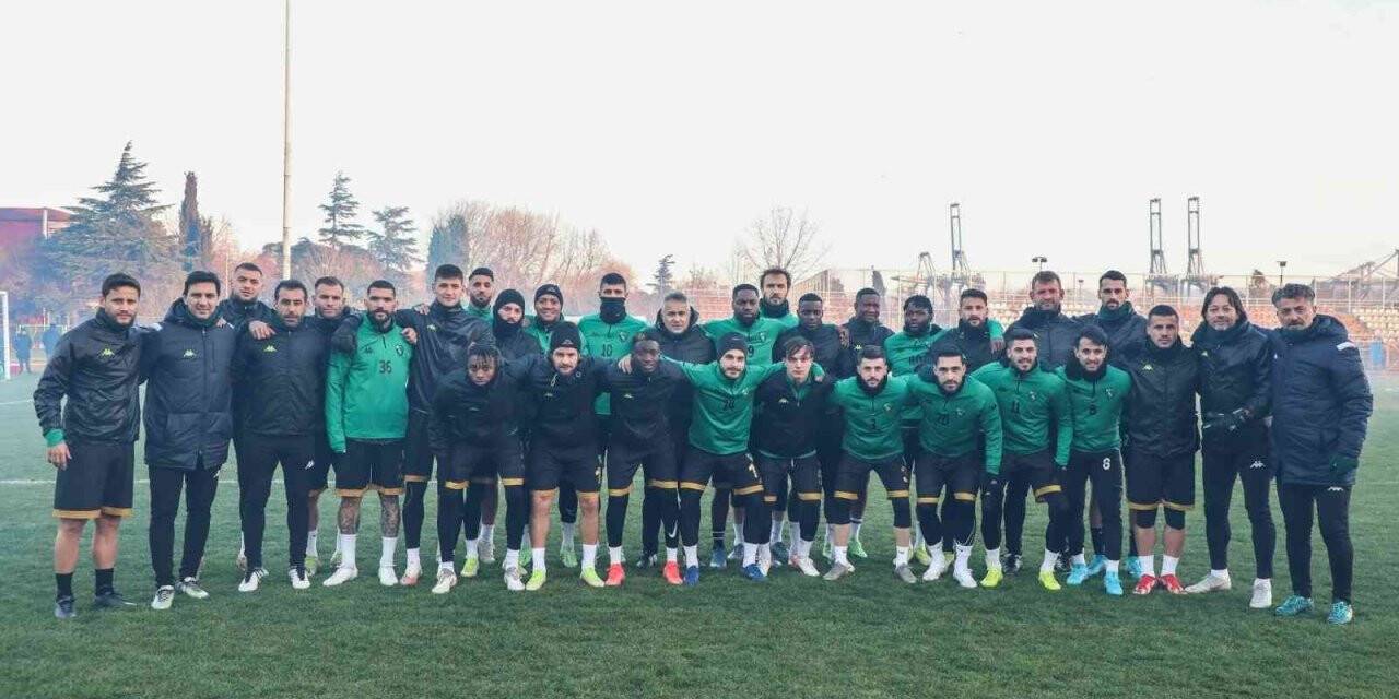 Mehmet Altıparmak: “Daha çok gol atmak için oynayacağız”