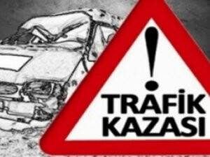 Şanlıurfa'da Otomobille Minibüs Çarpıştı: 14 Yaralı