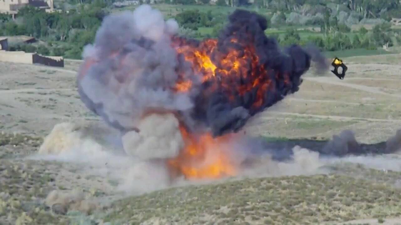 Yola Döşenen Mayın Patladı: 8 Ölü