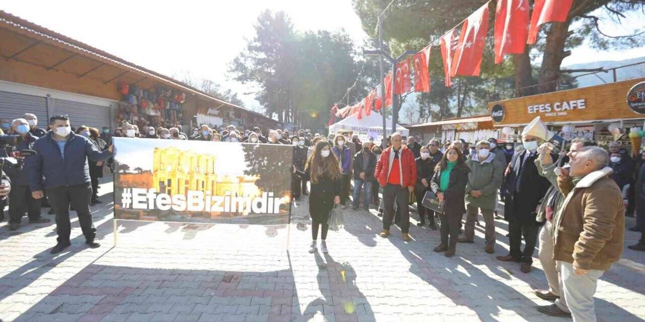 Selçuk’ta “Efes Bizimdir” imza kampanyası