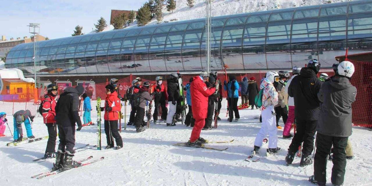 Palandöken sömestir’de 400 bin kişiyi ağırladı