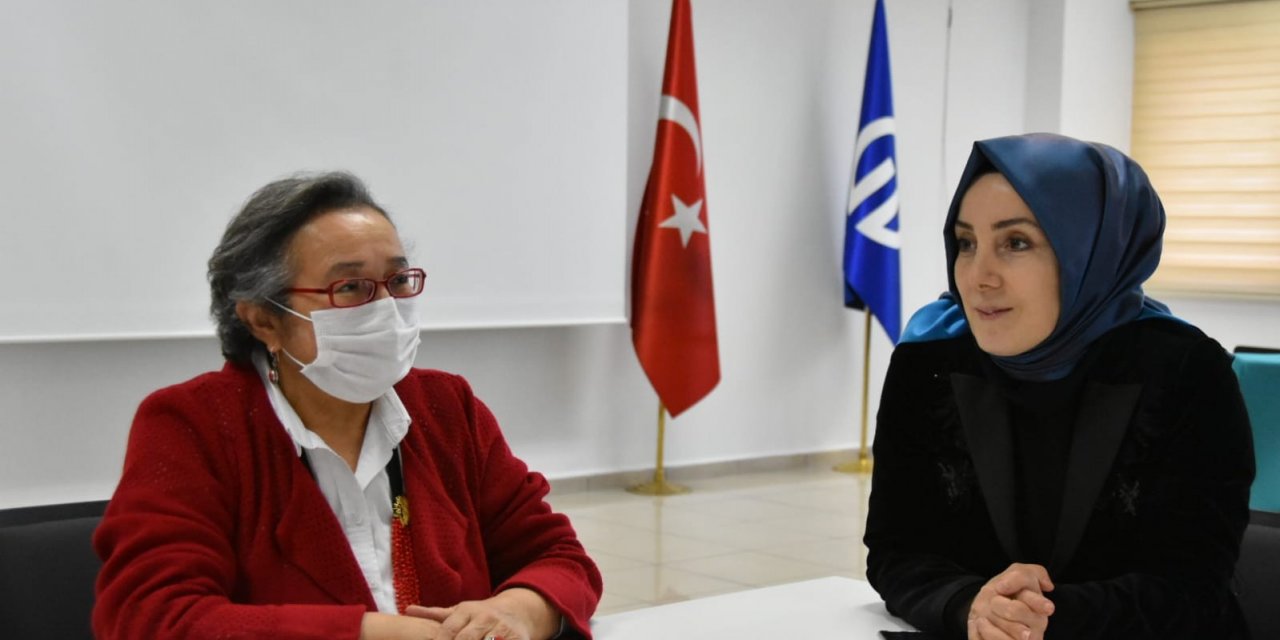Milletvekili Bahar Ayvazoğlu’ndan Kariyer Fuarına tam destek