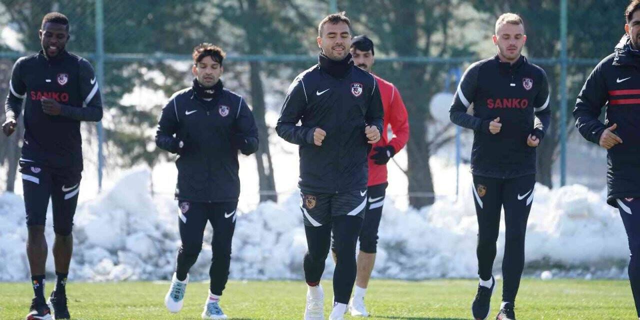Gaziantep FK, Kasımpaşa maçı hazırlıklarına başladı