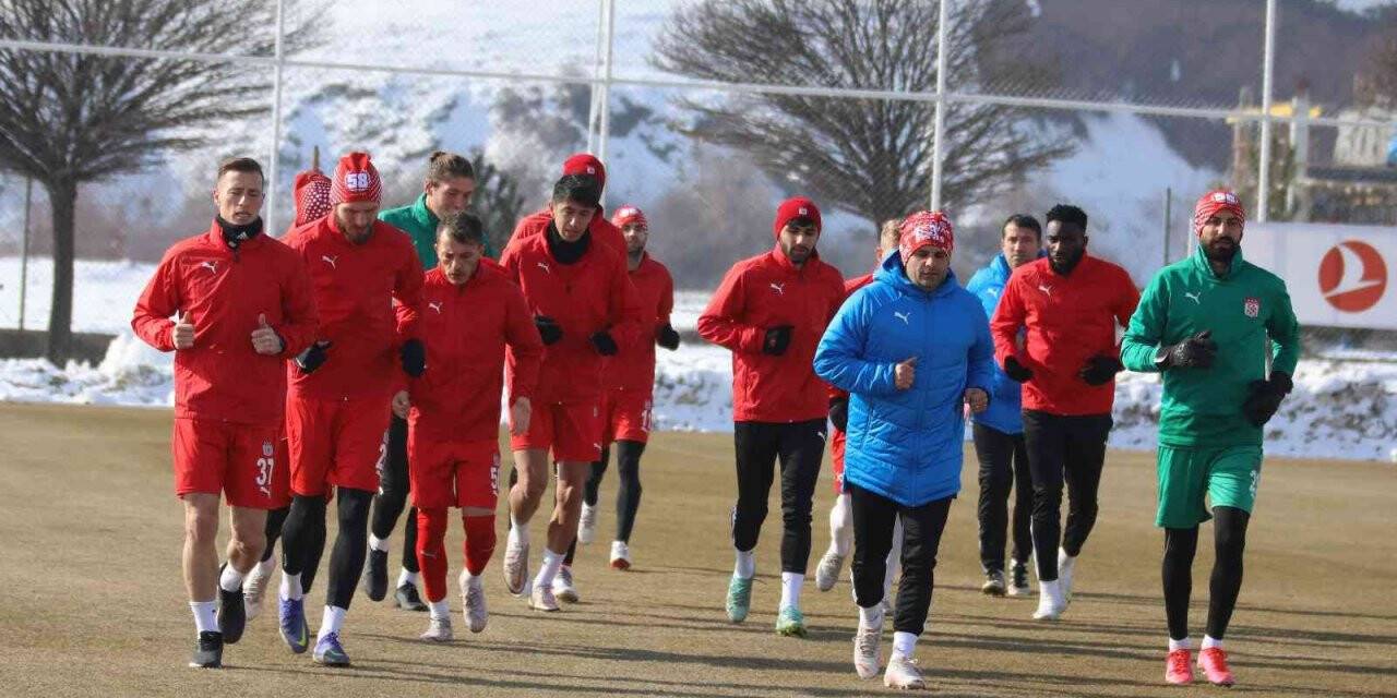 Sivasspor, Bandırmaspor maçı hazırlıklarına başladı