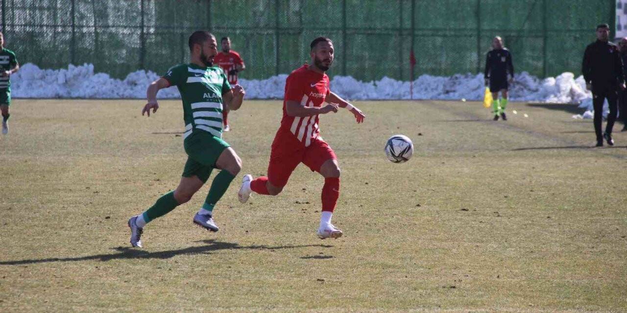 TFF 3. Lig: HD Elazığ Karakoçan FK: 1 - AH Iğdır FK: 2