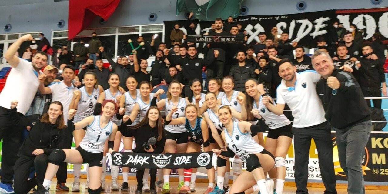 Kadınlar Voleybol 2. Ligi: MFA Zonguldak DSİ: 3 -  Tepebaşı Gençlik: 0