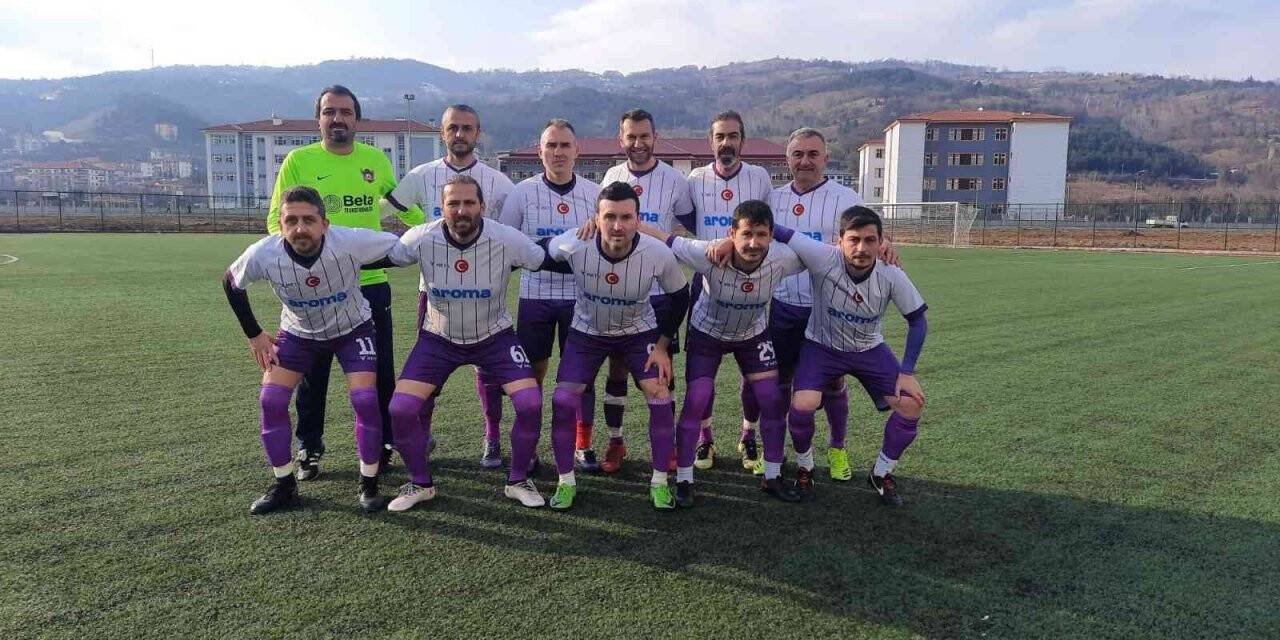 Kdz. Ereğli Zafer Men Masterler takımı 9. maçını da kazandı