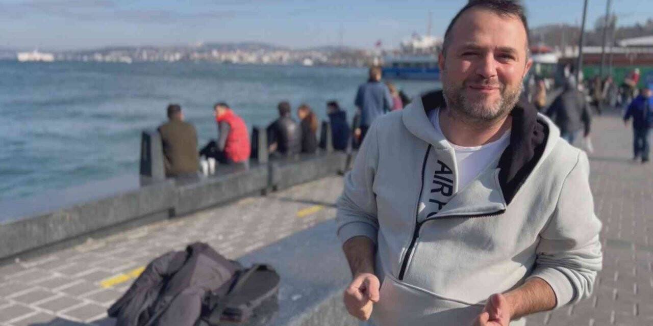 Eminönü’nde "su samuru" sürprizi