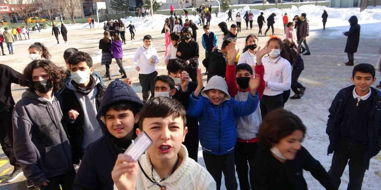 Van’da yarıyıl tatili sona erdi