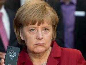 Merkel, Putin'i uyardı