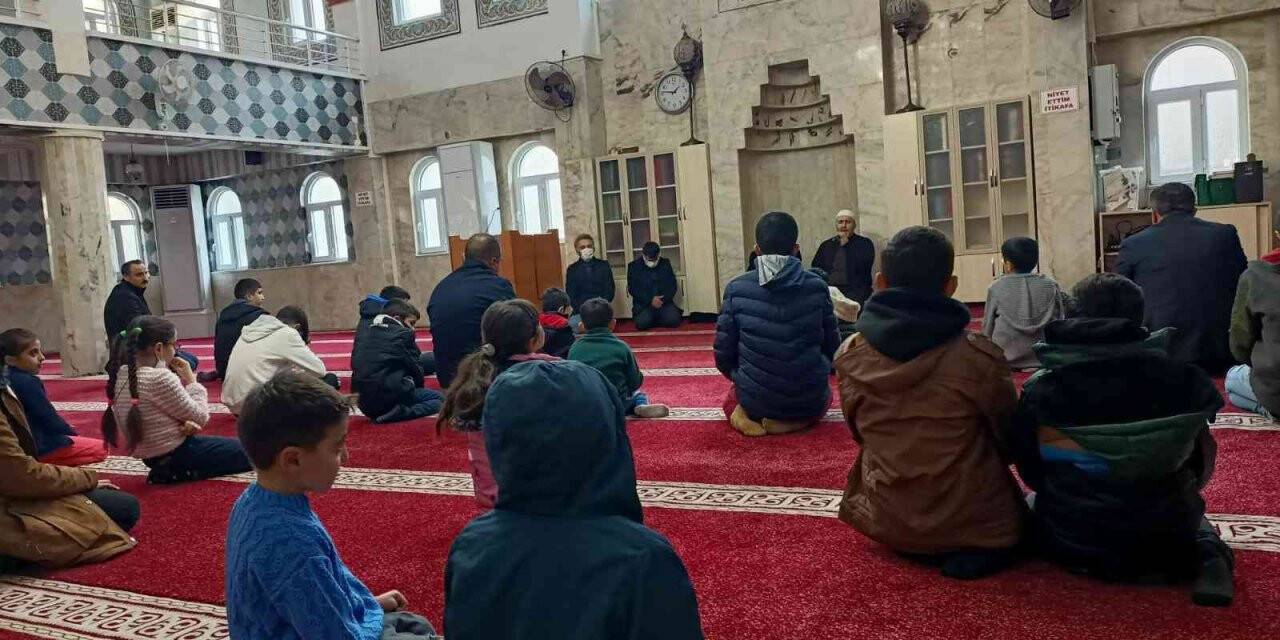 Siirt Belediyesi yetim çocukları ağırladı