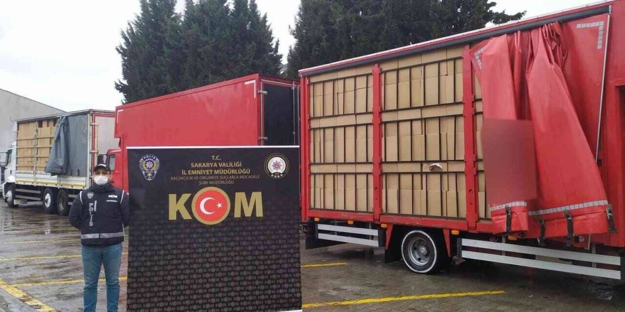 TEM Otoyolunda 14 milyon 510 bin boş makaron ele geçirildi: 3 gözaltı
