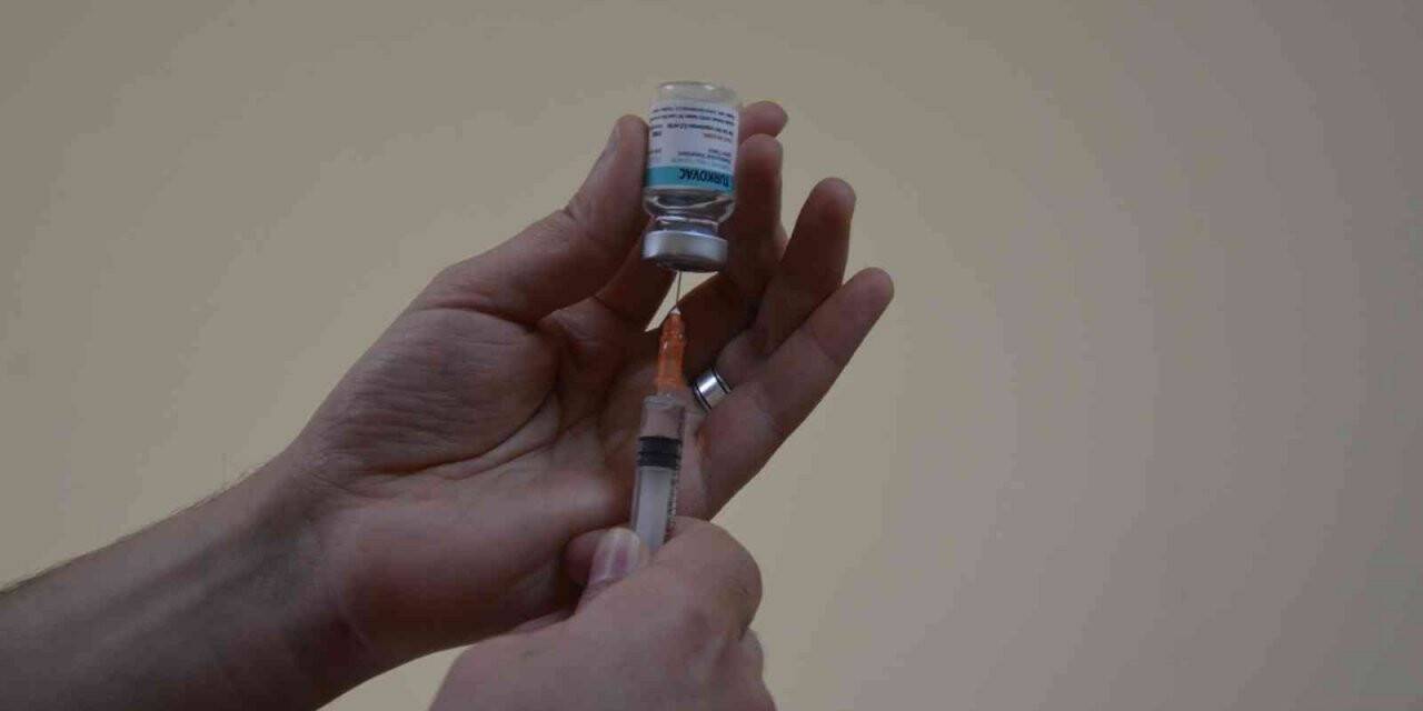 Şanlıurfa’da üretilen Turkovac aşısı il merkezinde uygulanmaya başlandı