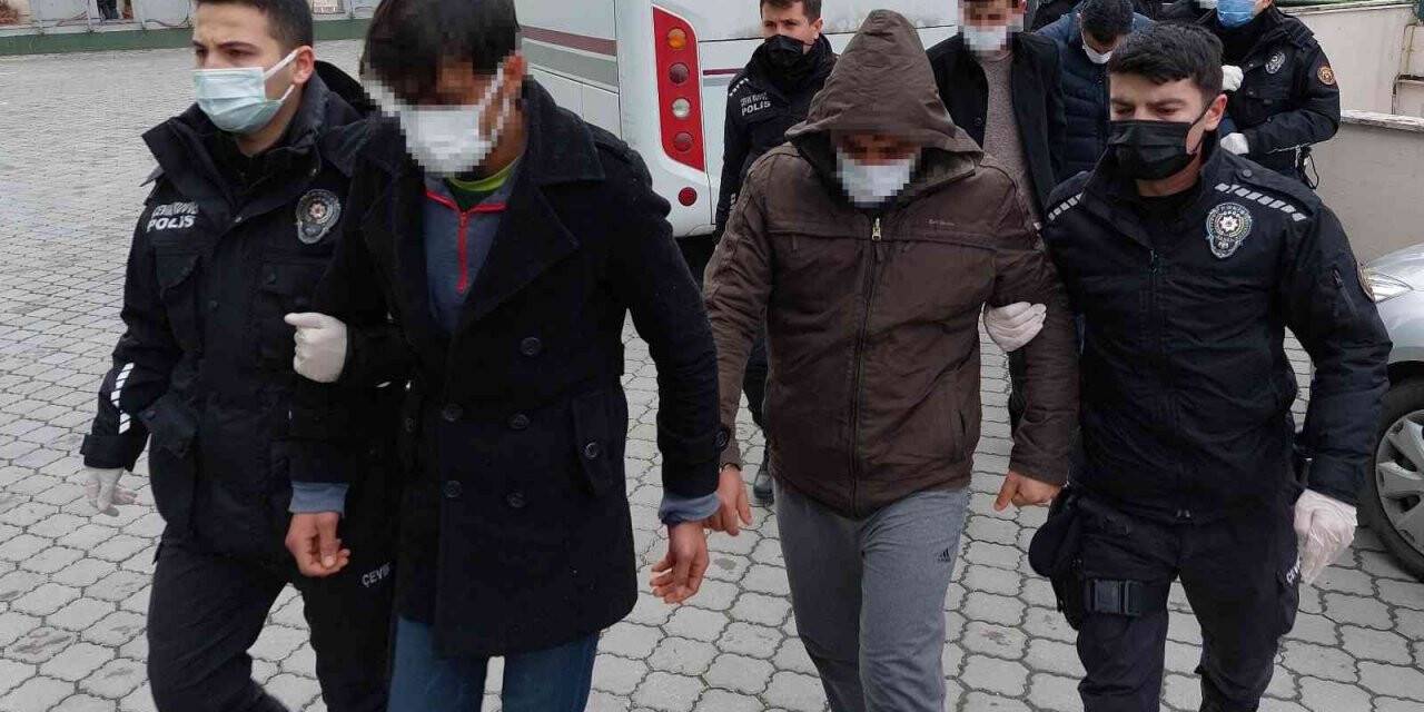 Samsun’da DEAŞ’tan 9 kişi sınır dışı, 3 kişinin sorgusu sürüyor