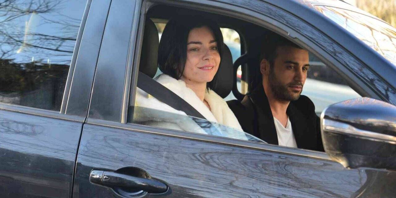 Emre Kaya suskun, Merve Boluğur "Aşk yok iş var" diyor