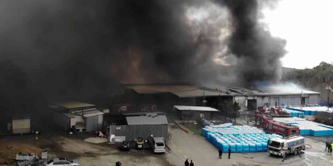 Kemerburgaz’da su dolum tesisinde yangın