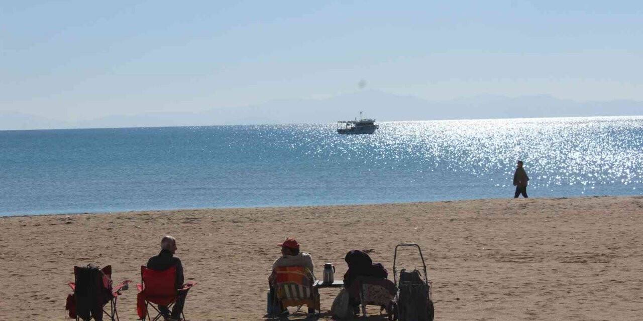 Doğu’da kara kış, Didim’de bahar