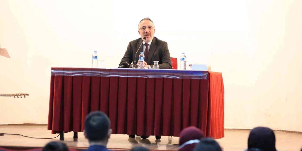 Başkan Savran, öğrenciler ile buluştu