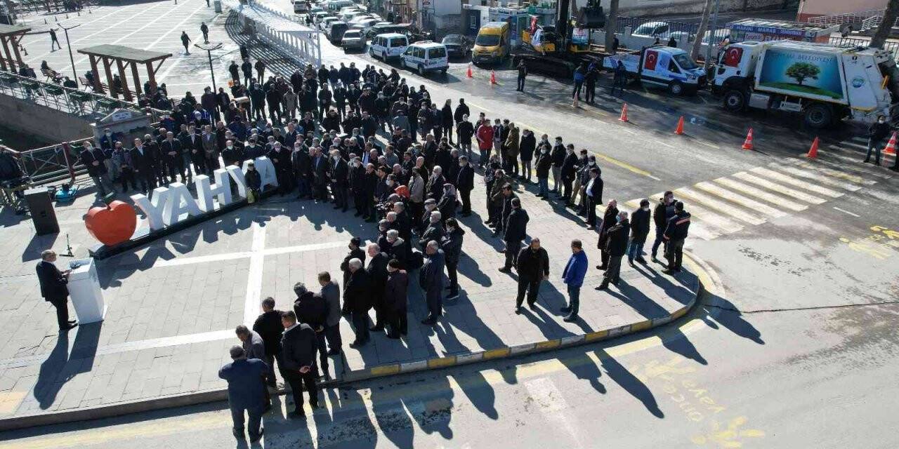 Yahyalı Belediyesi yeni araçların tanıtımını yaptı