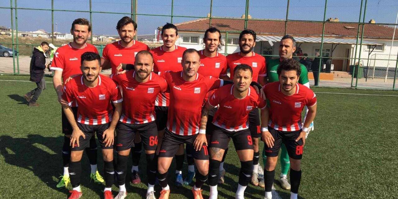 Ayvalıkgücü Belediyespor ara transfer takviyesi