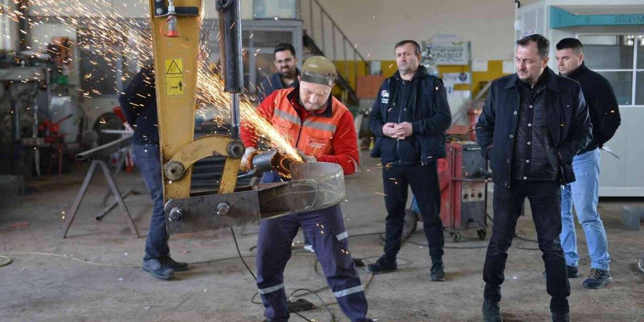 Atölyeler üretiyor, belediye tasarruf ediyor