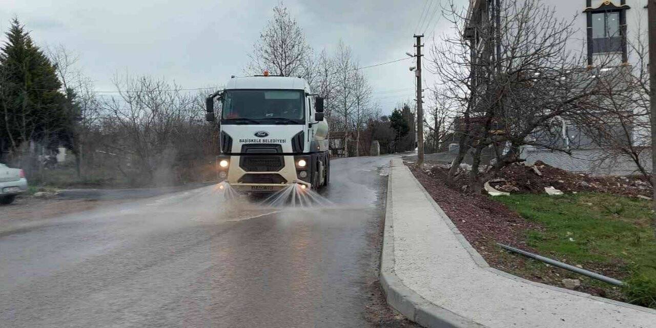 Başiskele’de bakım, onarım ve temizlik çalışmaları devam ediyor