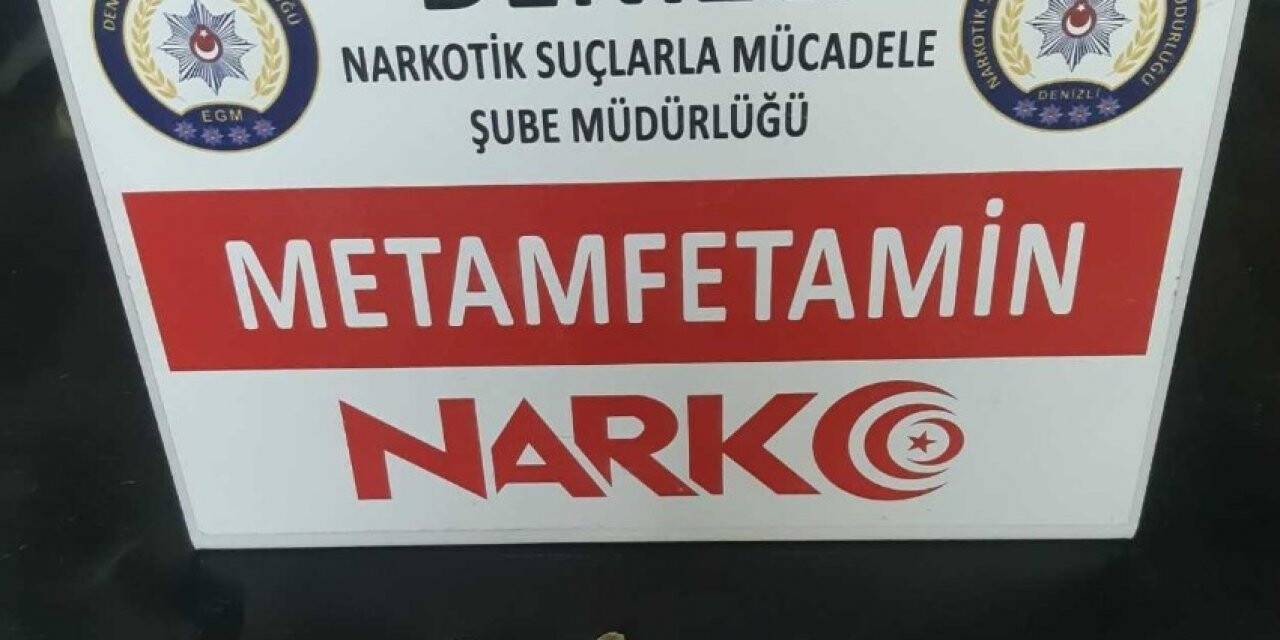 Uyuşturucu ticareti yapan 12 şüpheli tutuklandı