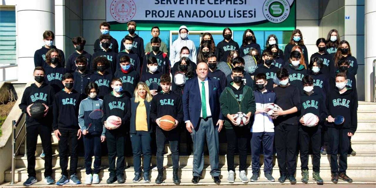 Henüz 1 yıllık okul, ülke sporuna damga vuruyor