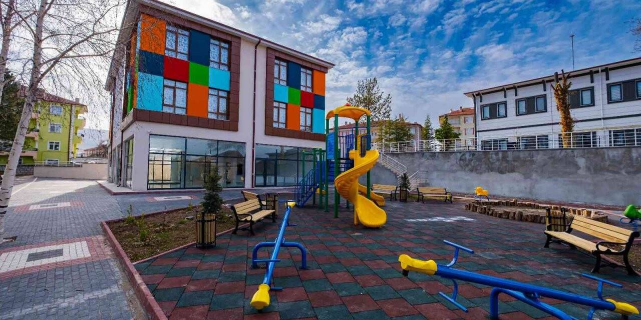 Bizim Ev Kreş ve Gündüz Bakımevi kayıtları başladı