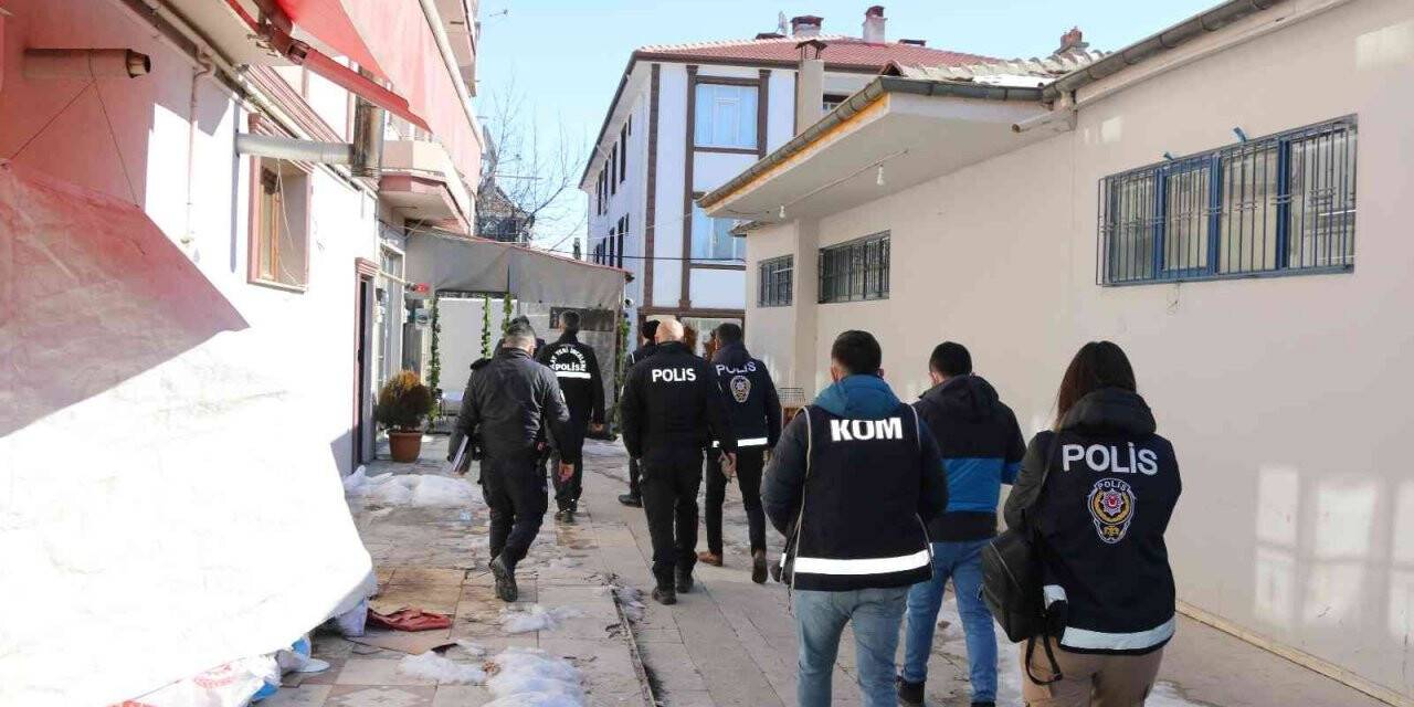 Erzincan polisinden "Güvenli Eğitim Uygulaması”