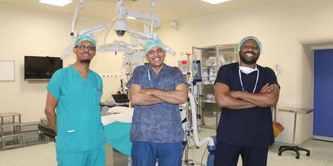 Dünyaca ünlü cerrahlar Malatya’da yetişiyor