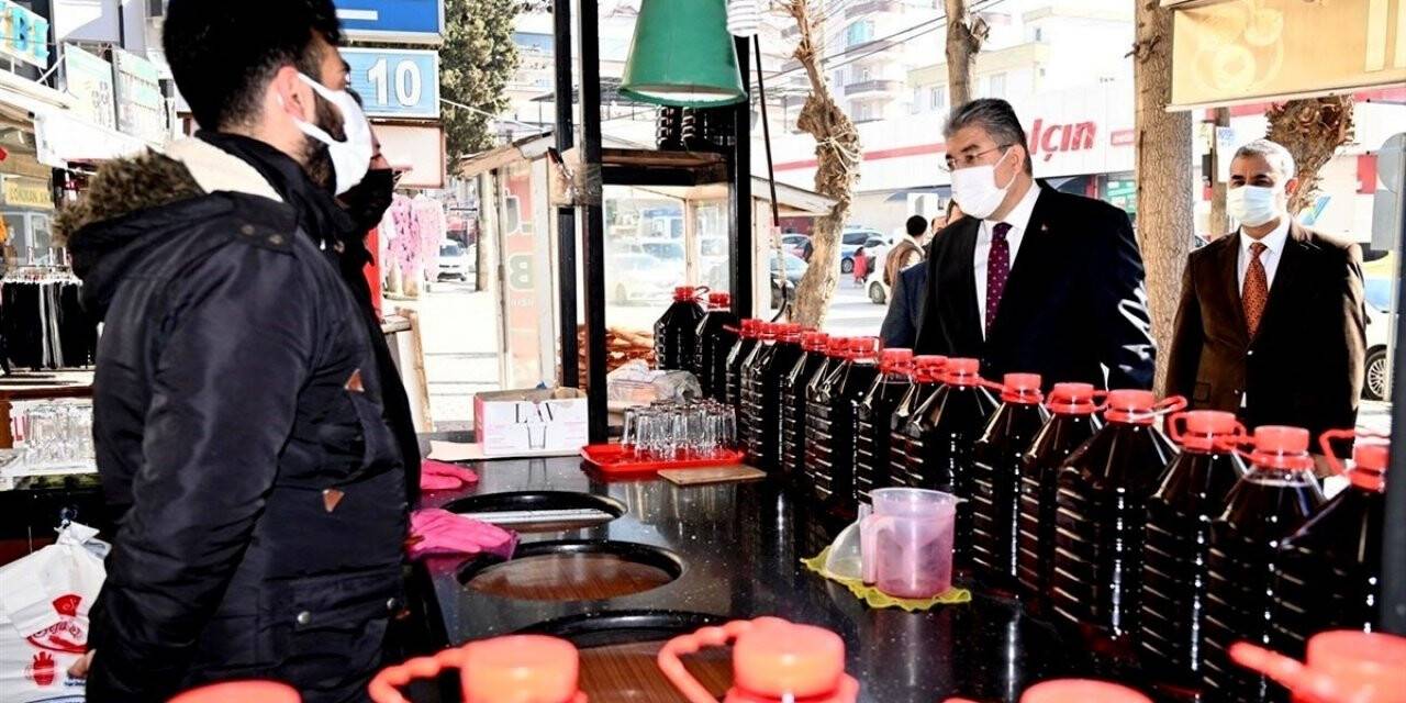 Vali Yılmaz: “Turkovac aşısını bekleyen vatandaşlarımızı aşı olmaya davet ediyorum”