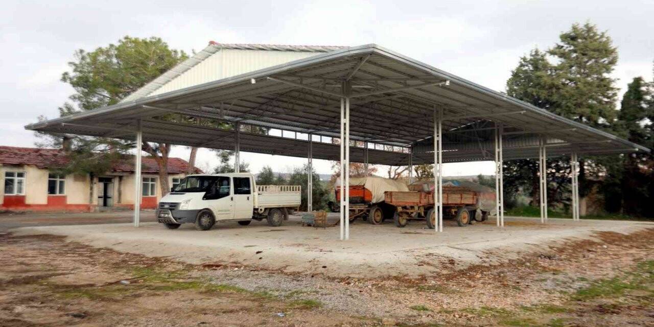 Manavgat Belediyesi’nden Cevizler ve Kızılağaç’a çok amaçlı kapalı alan