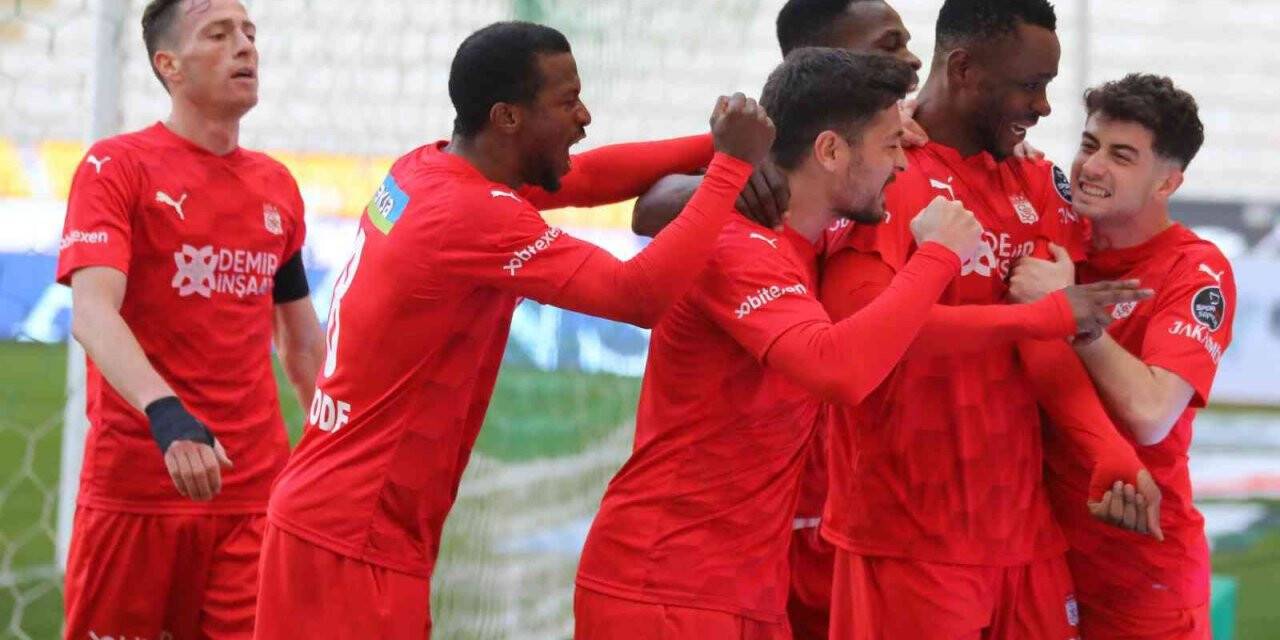 Bandırmaspor ile Sivasspor çeyrek final için mücadele edecek